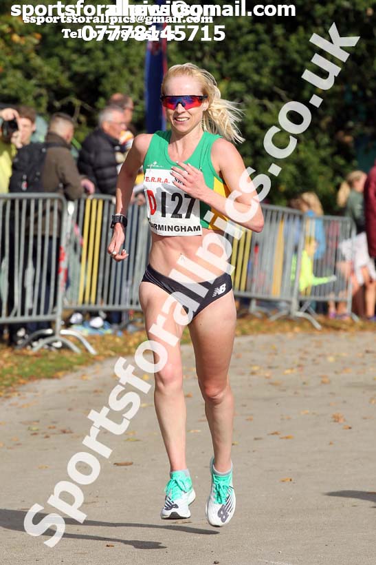Senior womens 4 stage road relay, 2019 ERRA 6 and 4 Stage Relay and Young Athletes.  Photo: David T. Hewitson/Sports for All Pics
